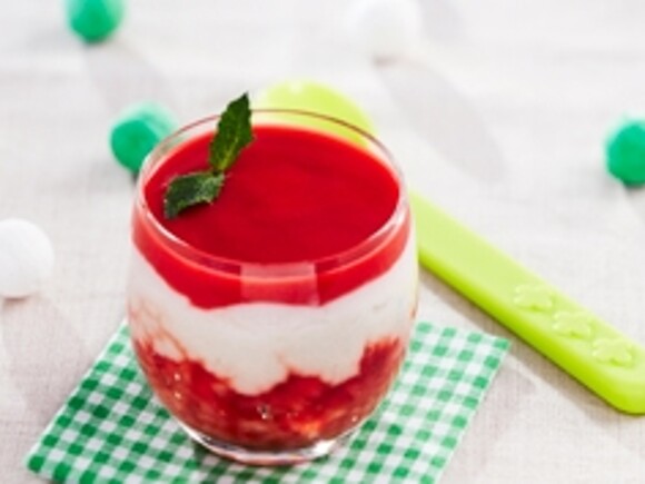 Tartare de fruits rouges, crème aux céréales